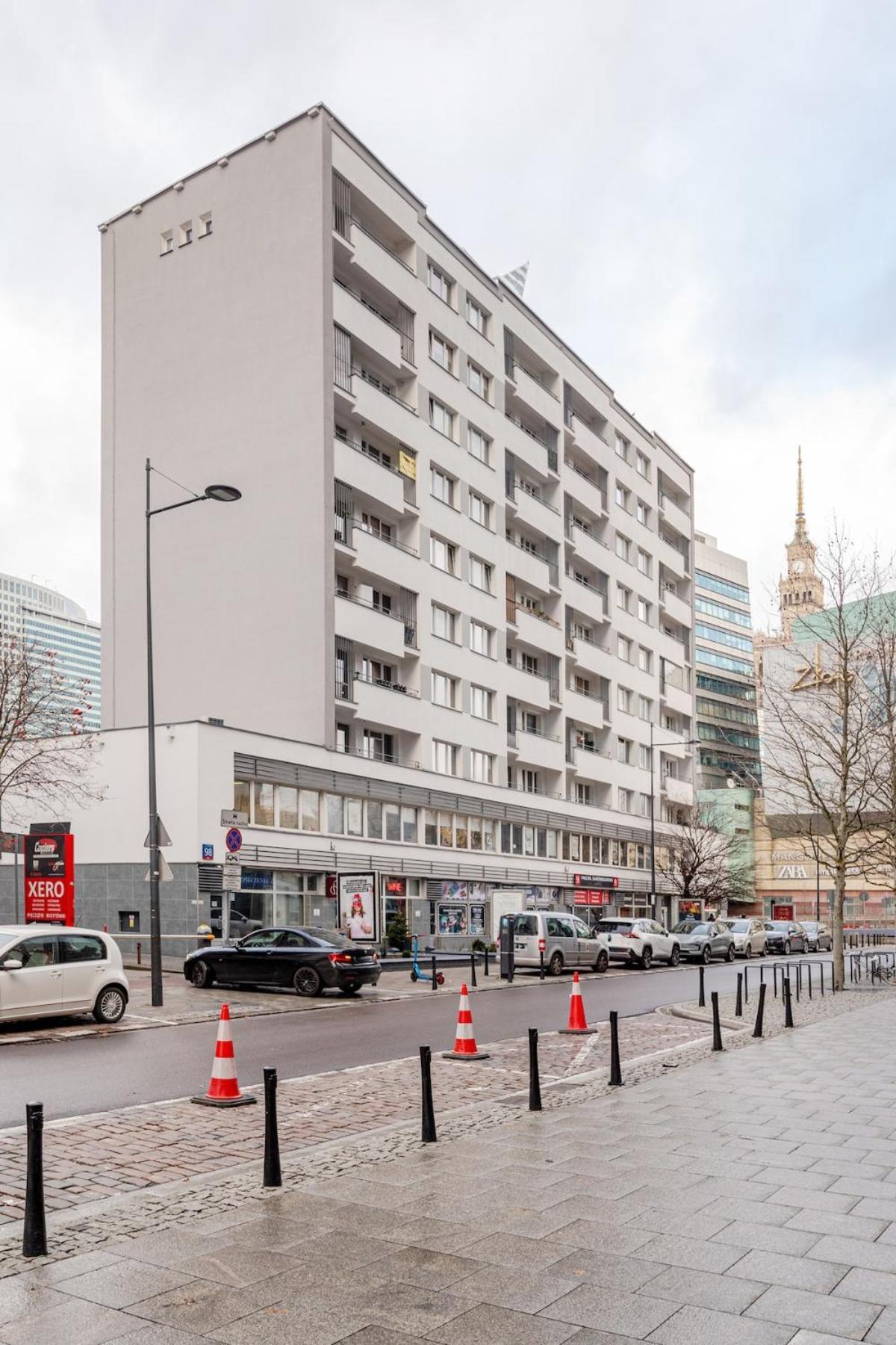 Varsovian Chic - Stylish 2br In Center With Balcony & Views Warschau