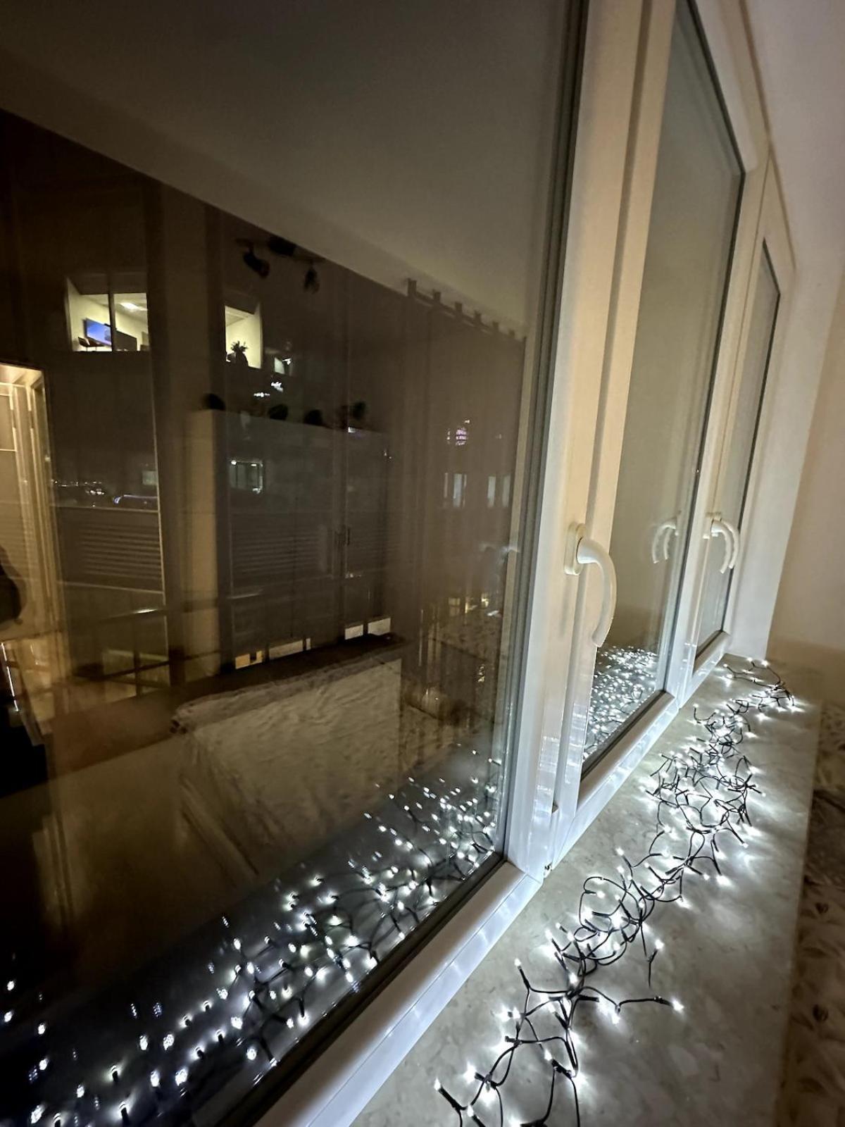 Varsovian Chic - Stylish 2br In Center With Balcony & Views Warschau