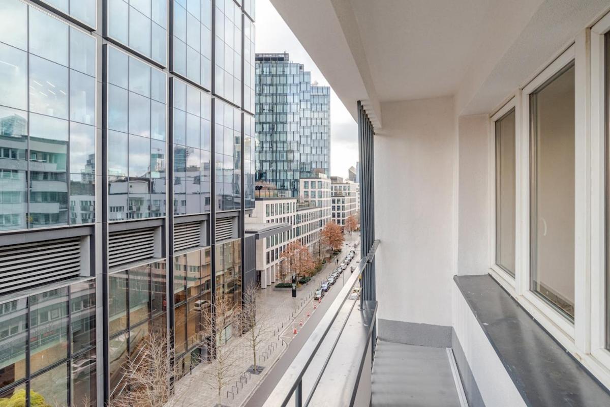 Varsovian Chic - Stylish 2br In Center With Balcony & Views Warschau